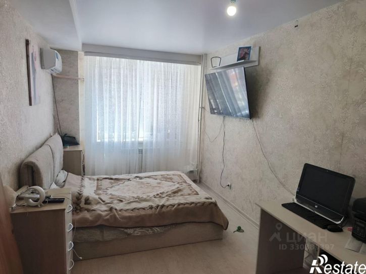 2-комн квартира ул Строителей, 10,  д. 10