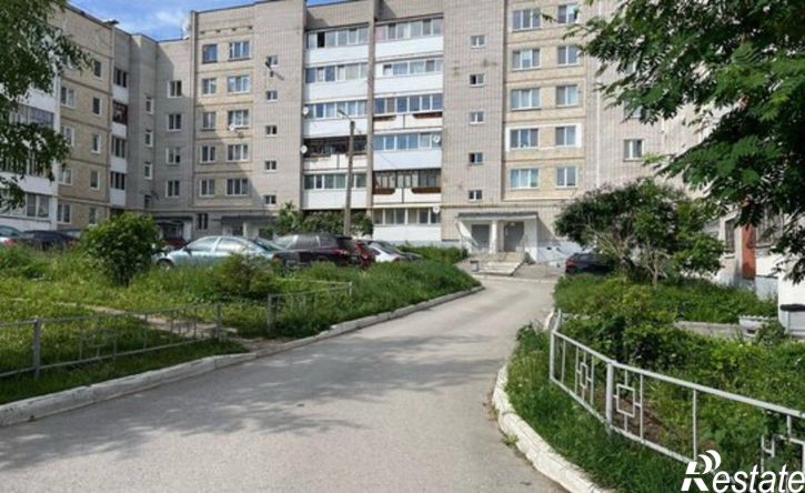 4-комн квартира ул Уральских танкистов, 6,  д. 6