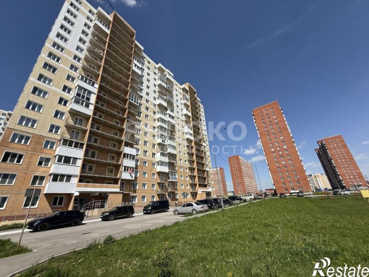 2-комн квартира улица Ивана Дощеникова, 3