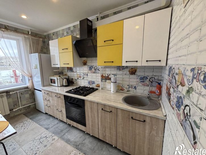 3-комн квартира ул Мира, 108,  д. 108