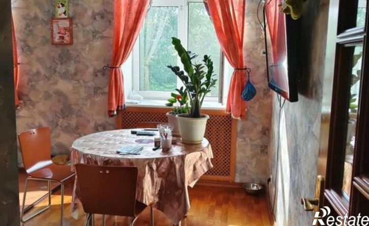 4-комн квартира ул Челюскинцев, 11,  д. 11