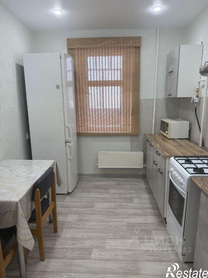 1-комн квартира ул Парижской Коммуны, 10,  д. 10