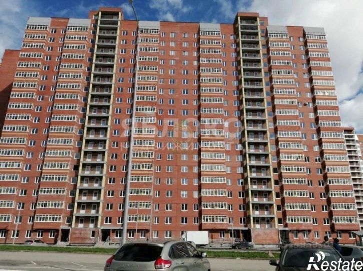 3-комн квартира ул Строителей, 10,  д. 10