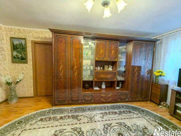 3-комн квартира ул Пятилетки, 100,  д. 100
