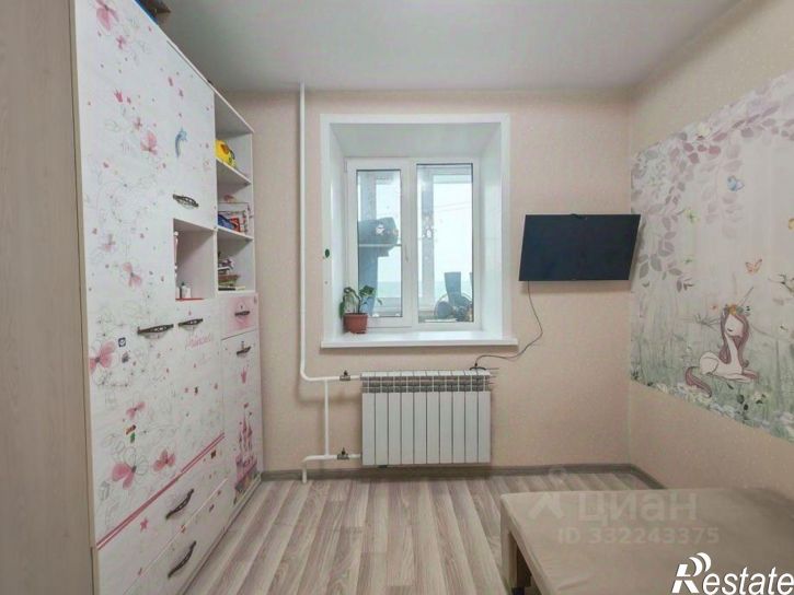4-комн квартира ул Черняховского, 63,  д. 63