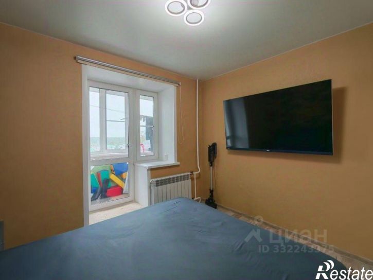 4-комн квартира ул Черняховского, 63,  д. 63