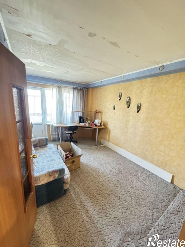 2-комн квартира ул Парижской Коммуны, 44,  д. 44